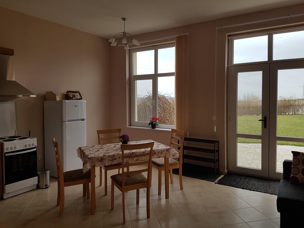 Villa Ketli Apartment Bliznatsi Quarto foto